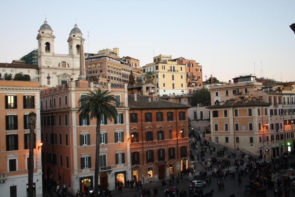 Piazza Di Spagna Gæstehus 2*